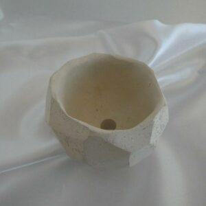 Petit Pot Kurinuki en Grès Blanc