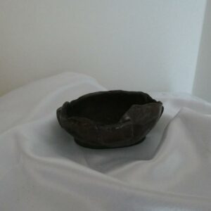 Petit Vase Bonsaï en Grès Noir Émaillé