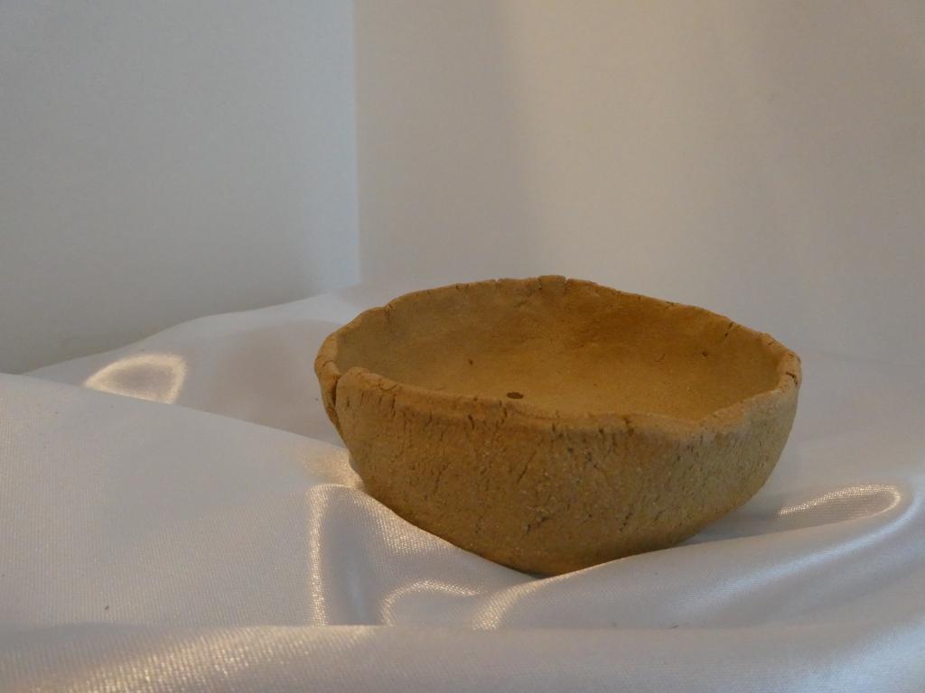 Petit Vase Ovale en Grès Beige pour Bonsaï – Image 4