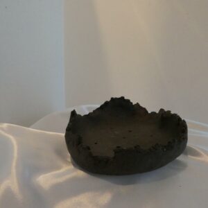 Vase bonsaï en grès noir brut à cinq pieds